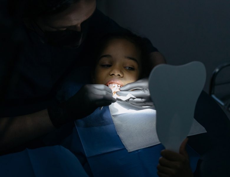 Dobry dentysta dla dzieci, czyli jaki?
